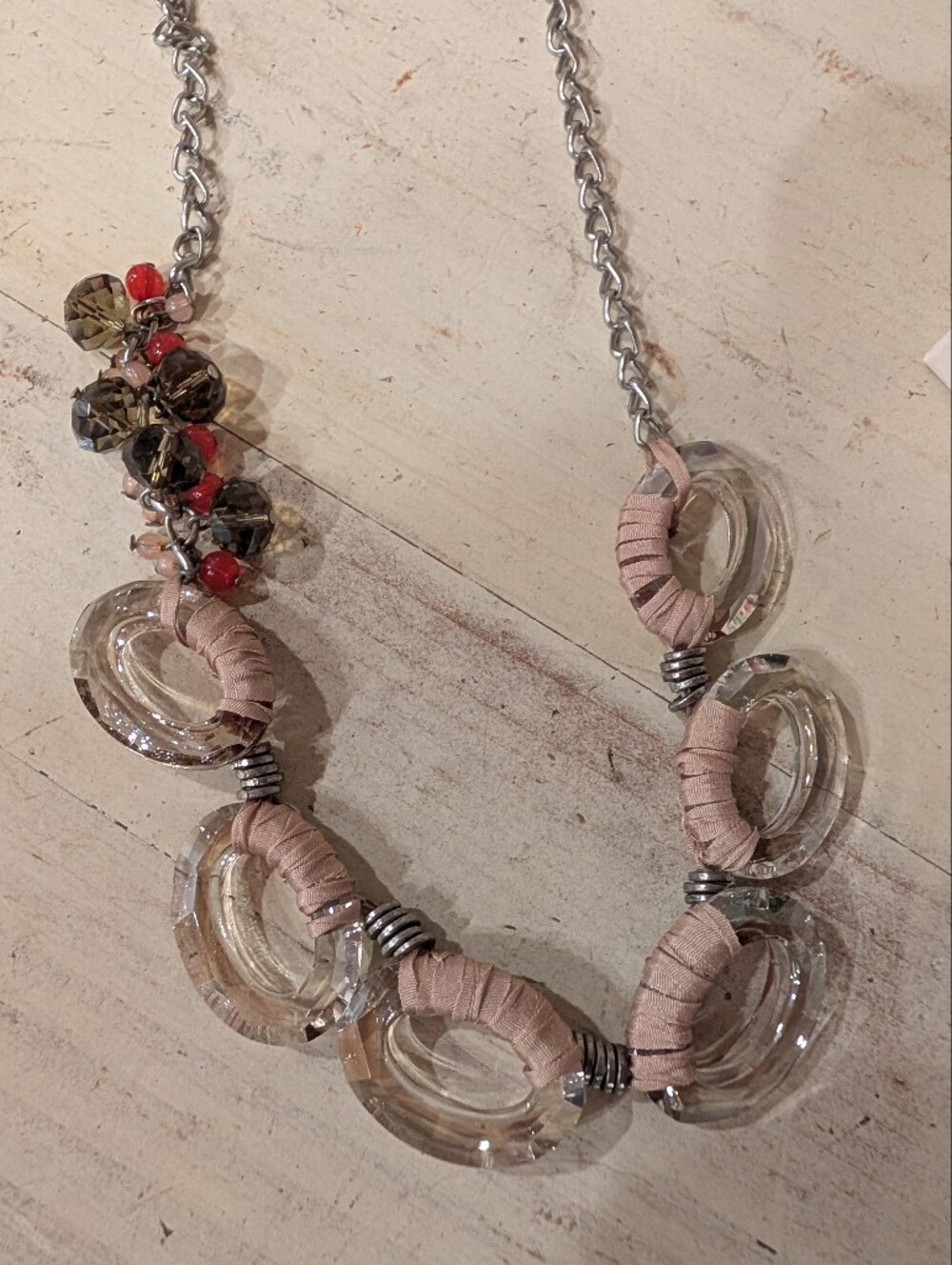 Ann Taylor LOFT Necklace w/ Faceted Oval Links And Cluster Beads